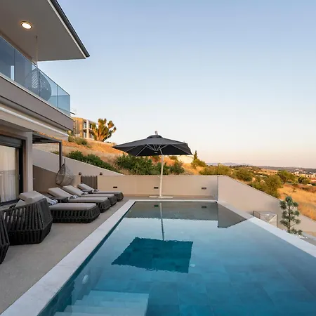 Exotic Residences *
