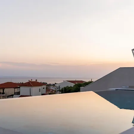 فيلة Exotic Residences *