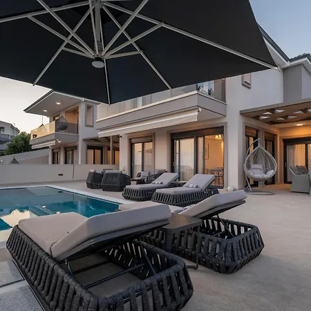 فيلة Exotic Residences نيكيتي