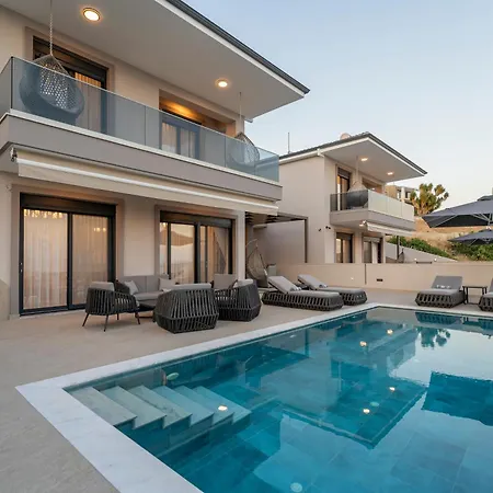 فيلة Exotic Residences