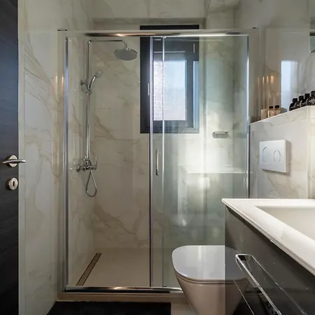 Exotic Residences Villa *