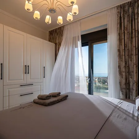فيلة Exotic Residences