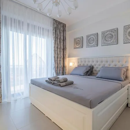 Exotic Residences نيكيتي
