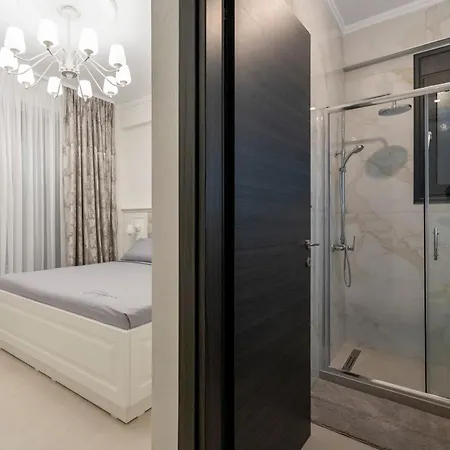 Exotic Residences نيكيتي